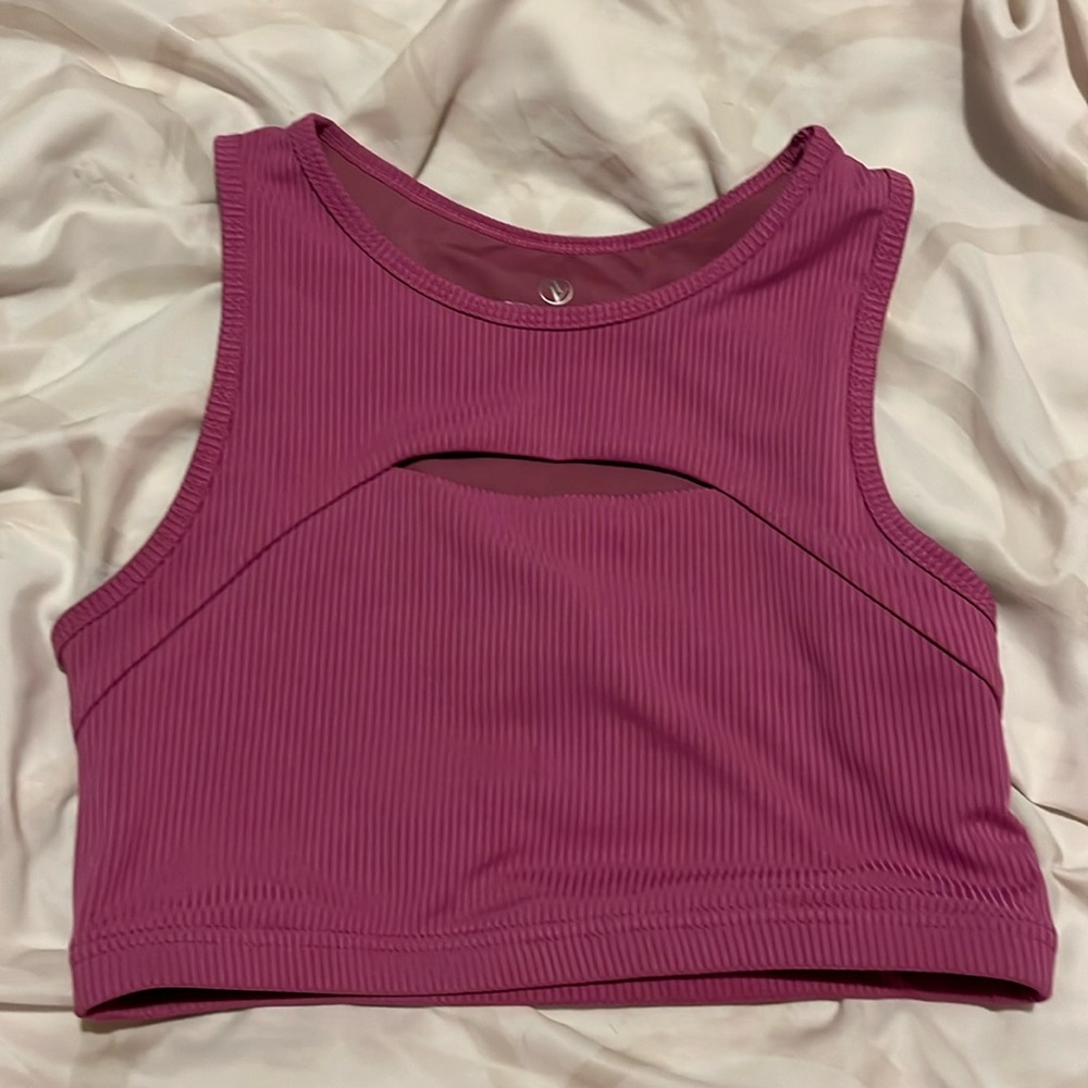 adrienne vittadini sports top M